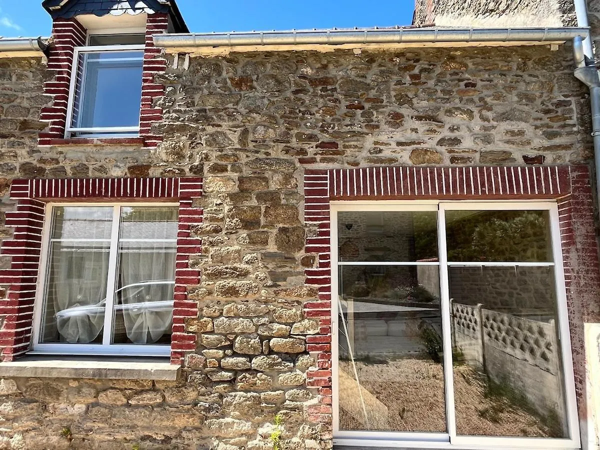 Holiday home Maison Cosy Proche Cancale Et Mont-Saint-Michel